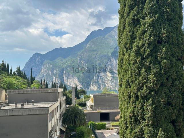Appartamento in vendita a Comunità Alto Garda e Ledro, Riva