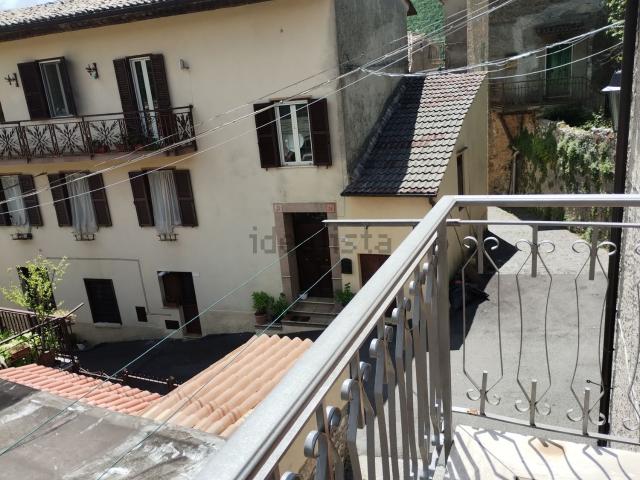 Appartamento in vendita a Trevi Nel Lazio, Lazio