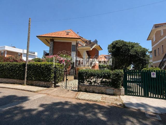 Appartamento in vendita a Tarquinia, Lazio