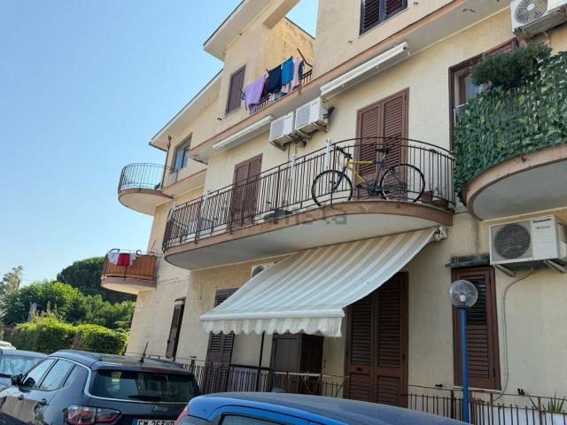 Appartamento in vendita a Belvedere, Falcone