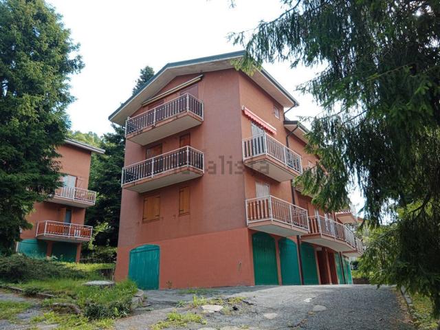 Appartamento in vendita a Gorno, Lombardia