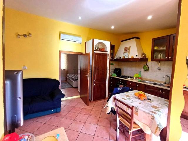 Appartamento in vendita a Caprarola, Lazio