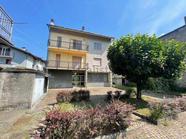 Appartamento in vendita a Morbegno, Lombardia