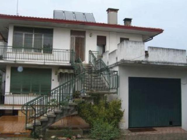 Appartamento in vendita a Crocetta Del Montello, Veneto