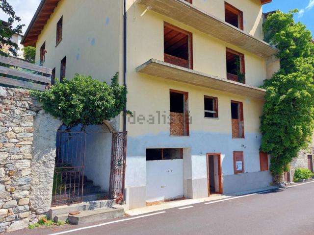 Appartamento in vendita a Poggiridenti, Lombardia