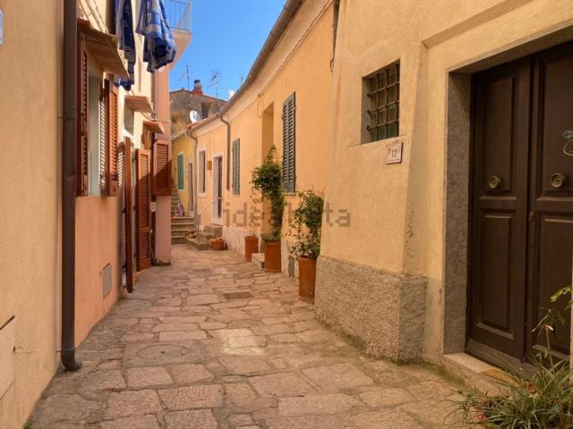 Appartamento in vendita a Marciana, Toscana