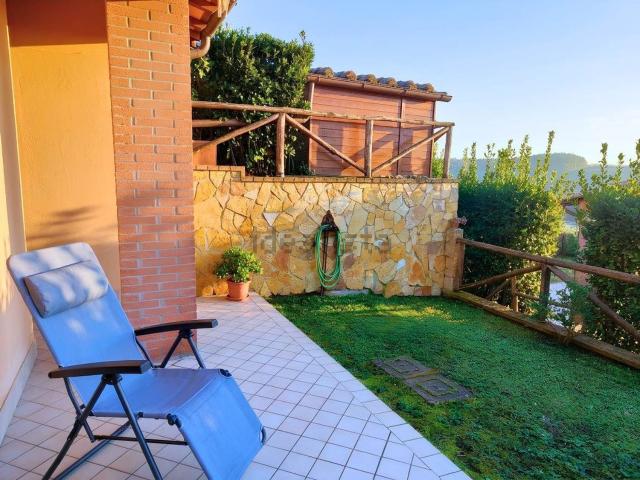 Appartamento in vendita a Radicofani, Toscana
