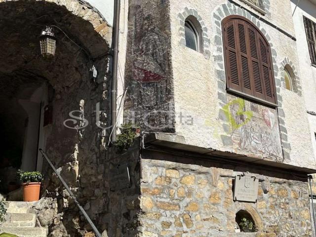 Appartamento in vendita a Seborga, Liguria