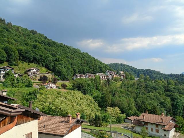 Appartamento in vendita a Comunità Montana della Valle Brembana, Serina