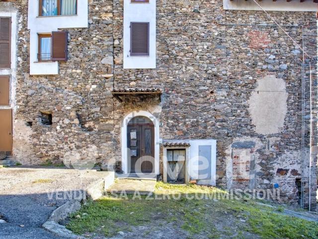 Appartamento in vendita a Comunità Montana Valli del Verbano, Montegrino Valtravaglia