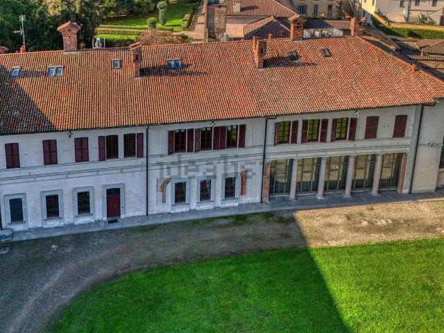Appartamento in vendita a Corbetta, Lombardia