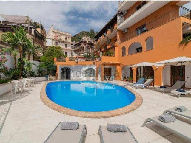 Appartamento in vendita a Taormina, Sicilia