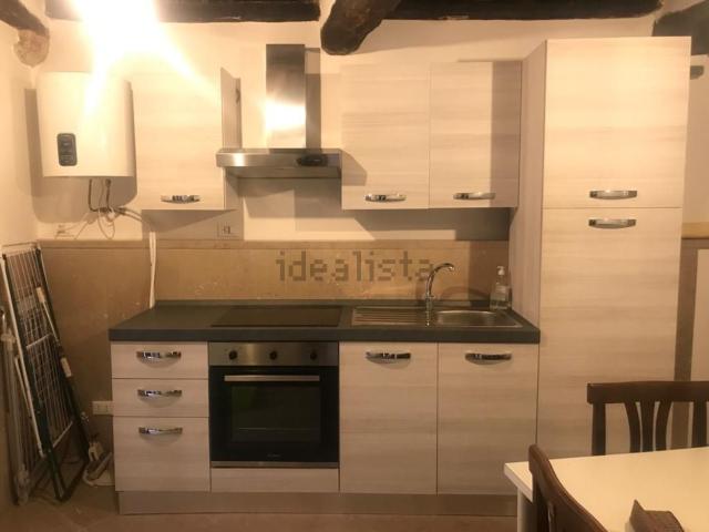 Appartamento in vendita a Carrara, Toscana