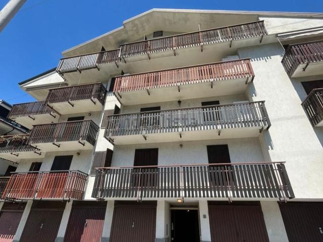 Appartamento in vendita a Tetto Pertus, Piemonte