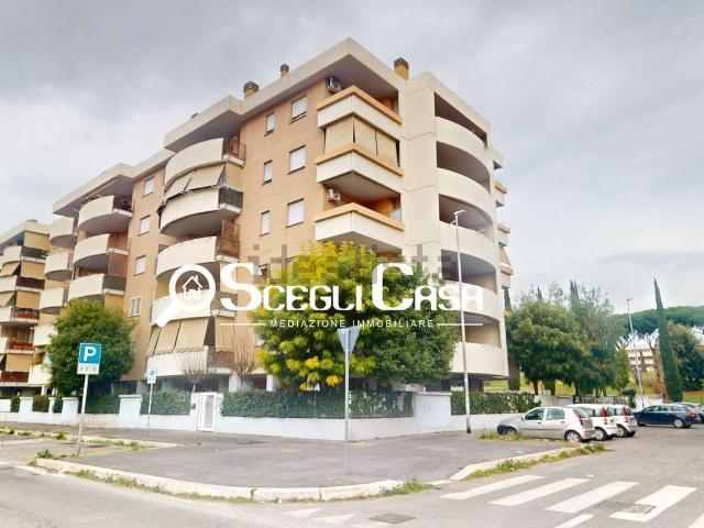 Appartamento in vendita a Municipio Roma VI, Roma Capitale