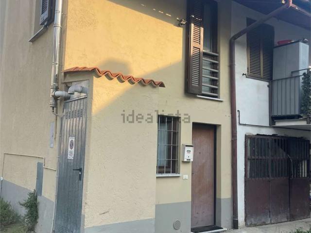 Appartamento in vendita a Mariano Comense, Lombardia