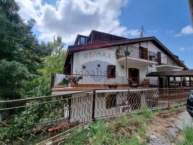 Appartamento in vendita a Campo Di Giove, Abruzzo
