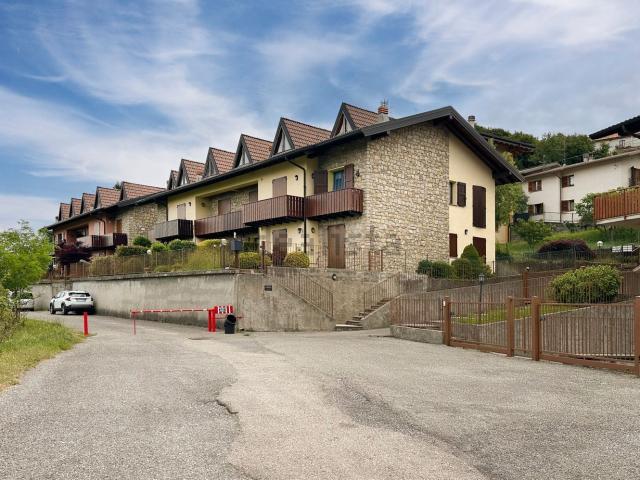 Appartamento in vendita a Portola, Roncola