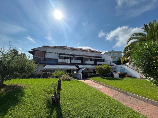 Appartamento in vendita a Pietra Ligure, Liguria