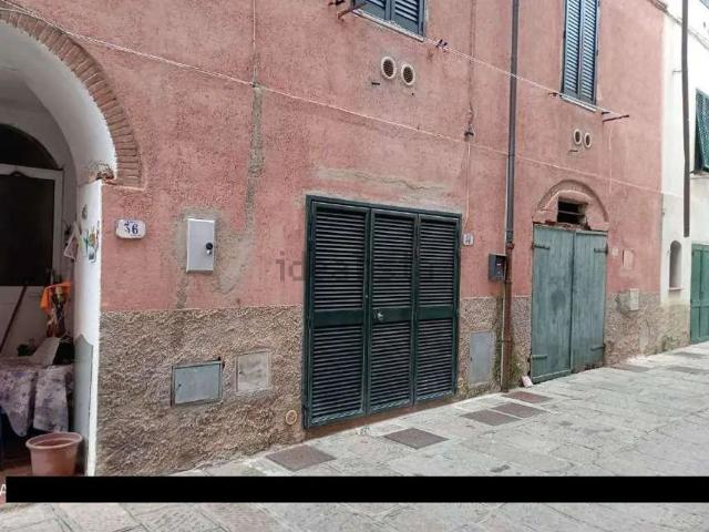 Appartamento in vendita a Rio, Toscana