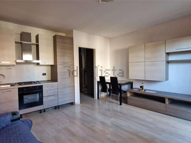 Appartamento in vendita a Borgomanero, Novara