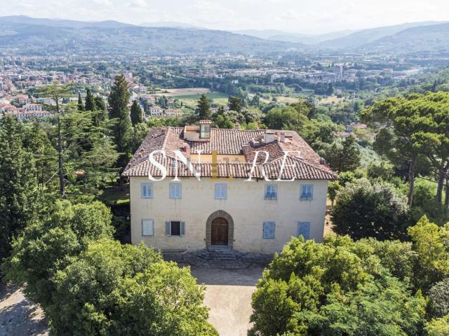 Appartamento in vendita a Quartiere 3, Firenze