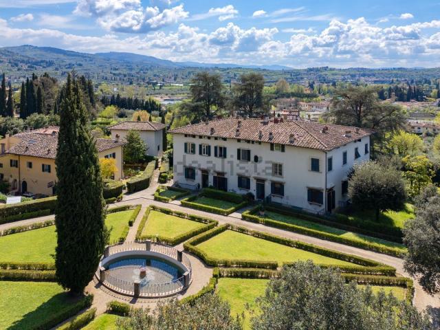 Appartamento in vendita a Firenze