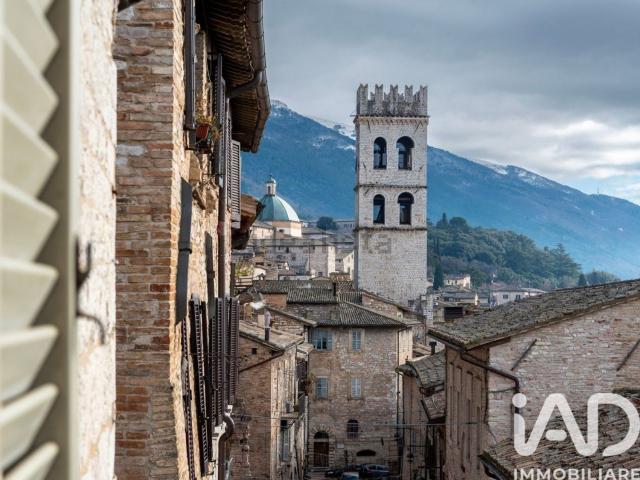 Appartamento in vendita a Assisi, Umbria