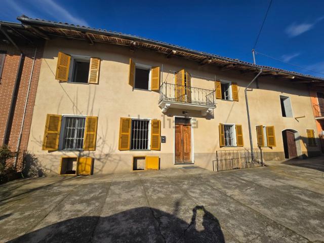 Appartamento in vendita a Piemonte, Asti