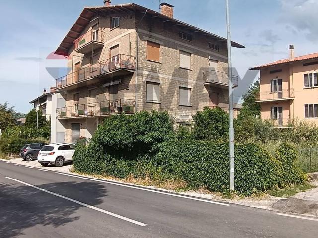 Appartamento in vendita a Gualdo Tadino, Umbria