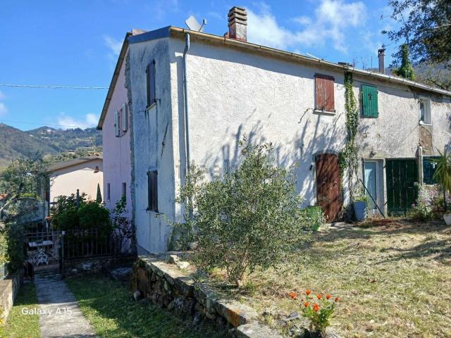 Appartamento in vendita a Unione di comuni Montana Lunigiana, Fosdinovo