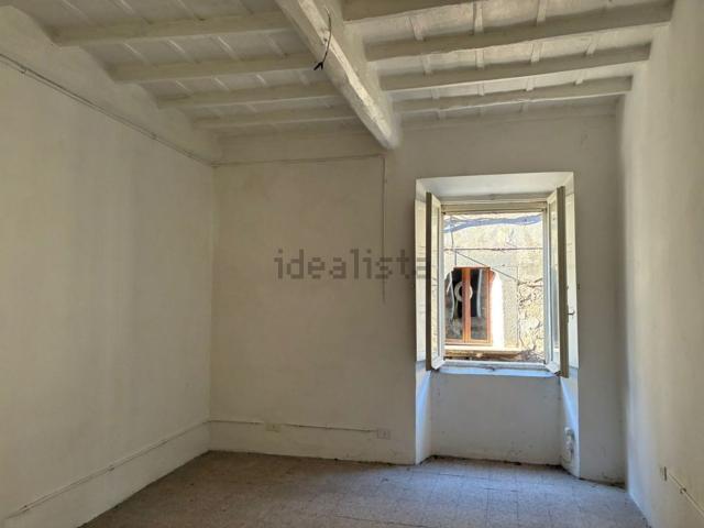 Appartamento in vendita a Ronciglione, Lazio