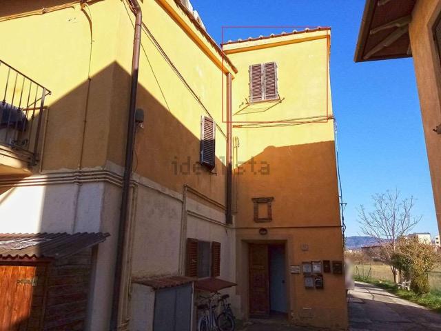 Appartamento in vendita a Palazzo Del Pero, Toscana