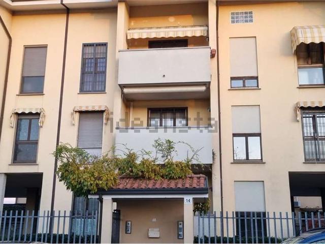 Appartamento in vendita a Moncucco, Brugherio