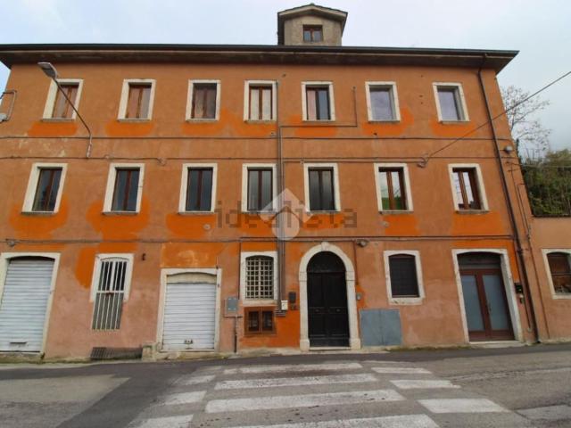 Appartamento in vendita a Borgo Cartaro, Marche