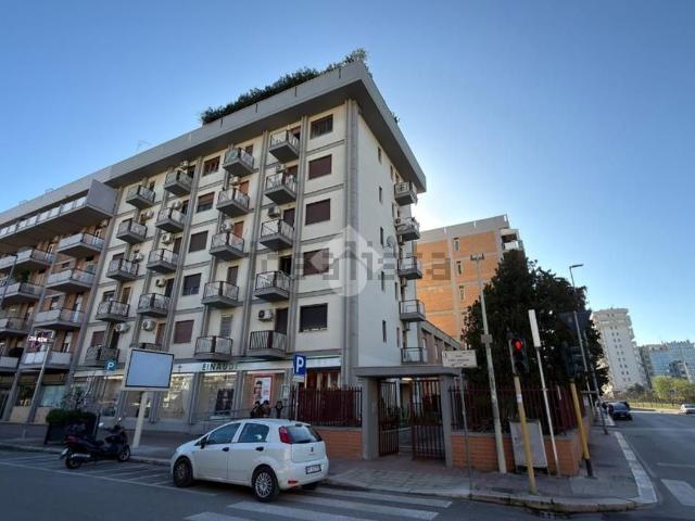 Appartamento in vendita a Municipio 2, Puglia