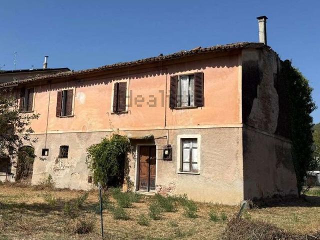 Appartamento in vendita a San Giovanni Profiamma, Foligno