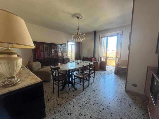 Appartamento in vendita a Latina, Lazio
