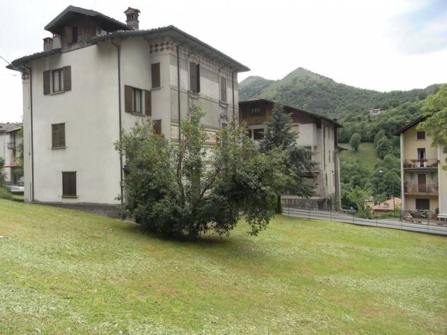 Appartamento in vendita a Comunità Montana della Valle Brembana, Serina