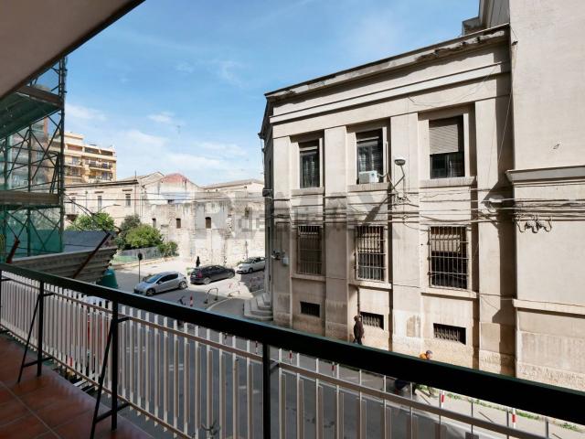 Appartamento in vendita a Centro, Barletta