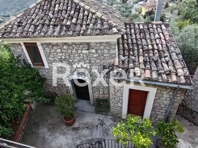 Appartamento in vendita a Vitulano, Campania