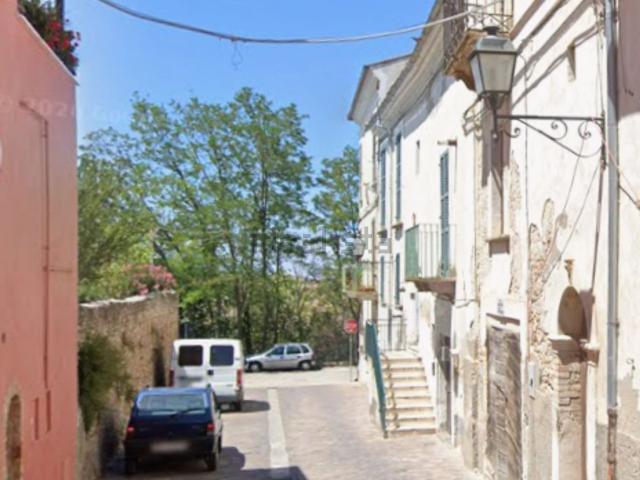 Appartamento in vendita a Catignano, Abruzzo