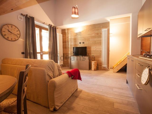Appartamento in vendita a Borgo Stalle Lunghe, Piemonte