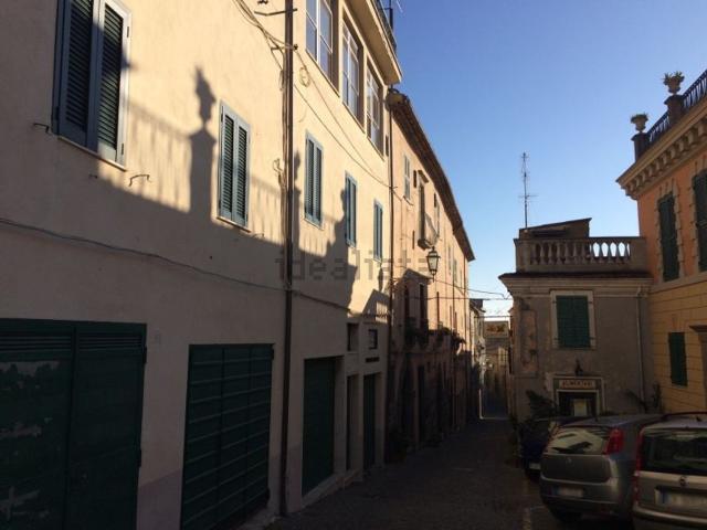 Appartamento in vendita a Patrica, Lazio