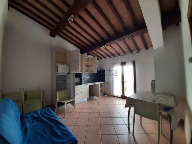 Appartamento in vendita a Cecina, Toscana