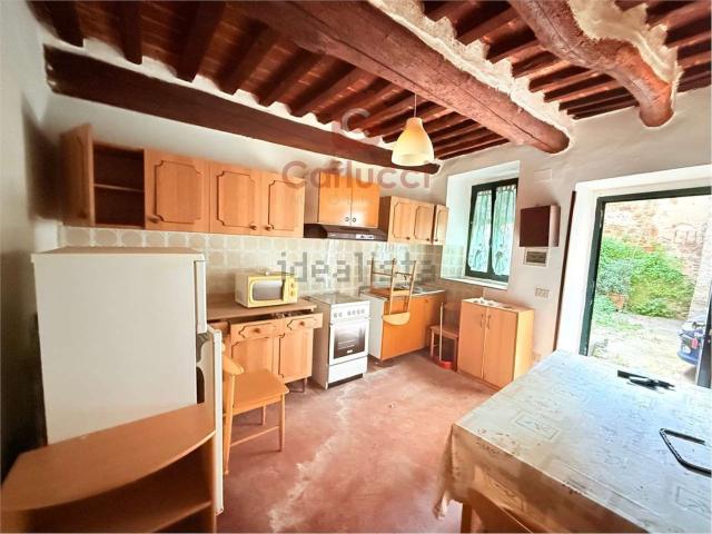 Appartamento in vendita a Pescia, Ricciano