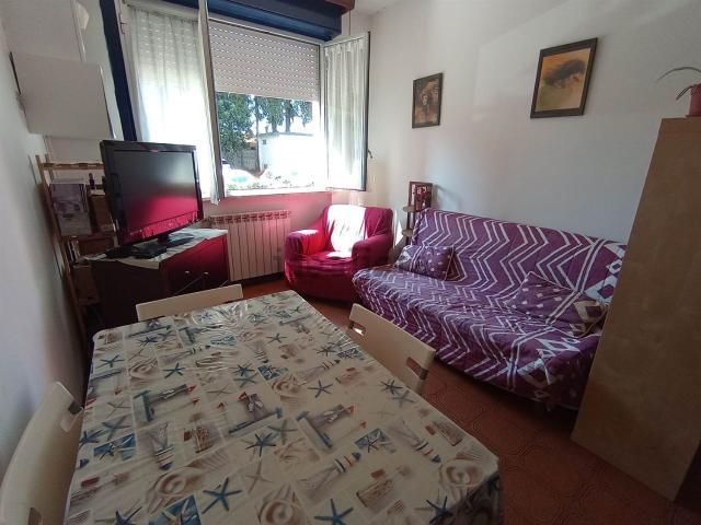 Appartamento in vendita a Follonica, Toscana