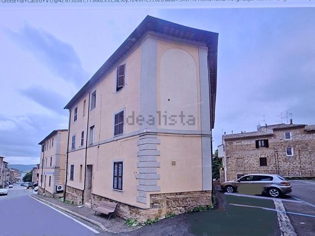 Appartamento in vendita a Grotte Di Castro, Lazio