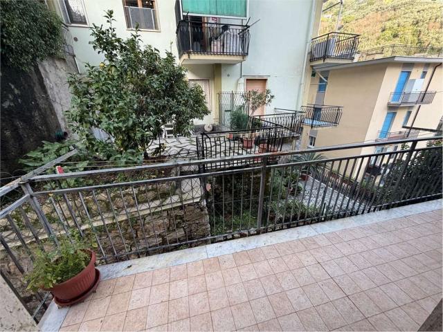 Appartamento in vendita a Rapallo, Genova