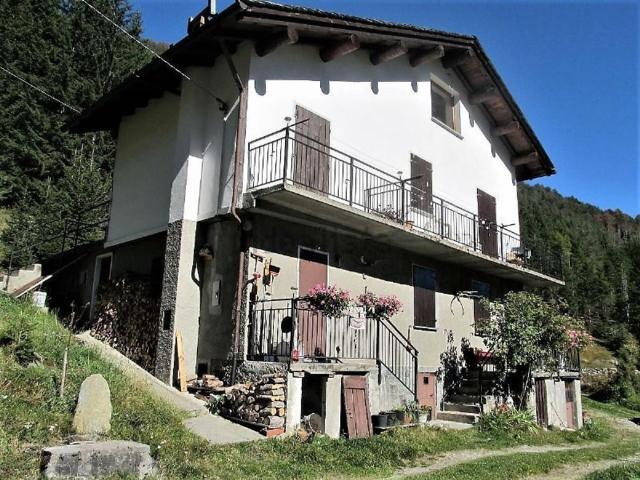 Appartamento in vendita a Sabbionaccio, Chiesa In Valmalenco
